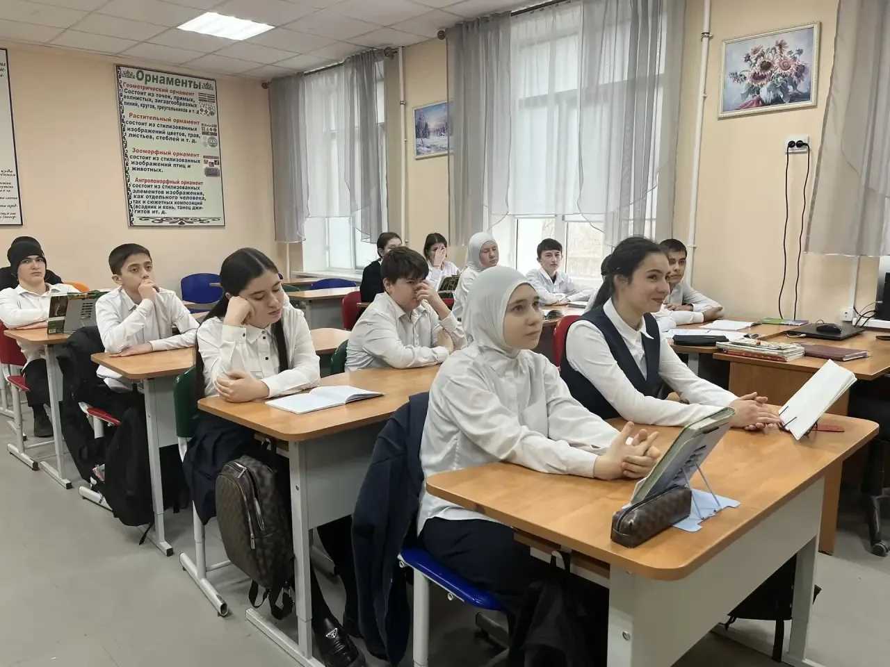 Беседа по профилактике правонарушений среди учащихся восьмых классов  24 февраля в  нашей гимназии п