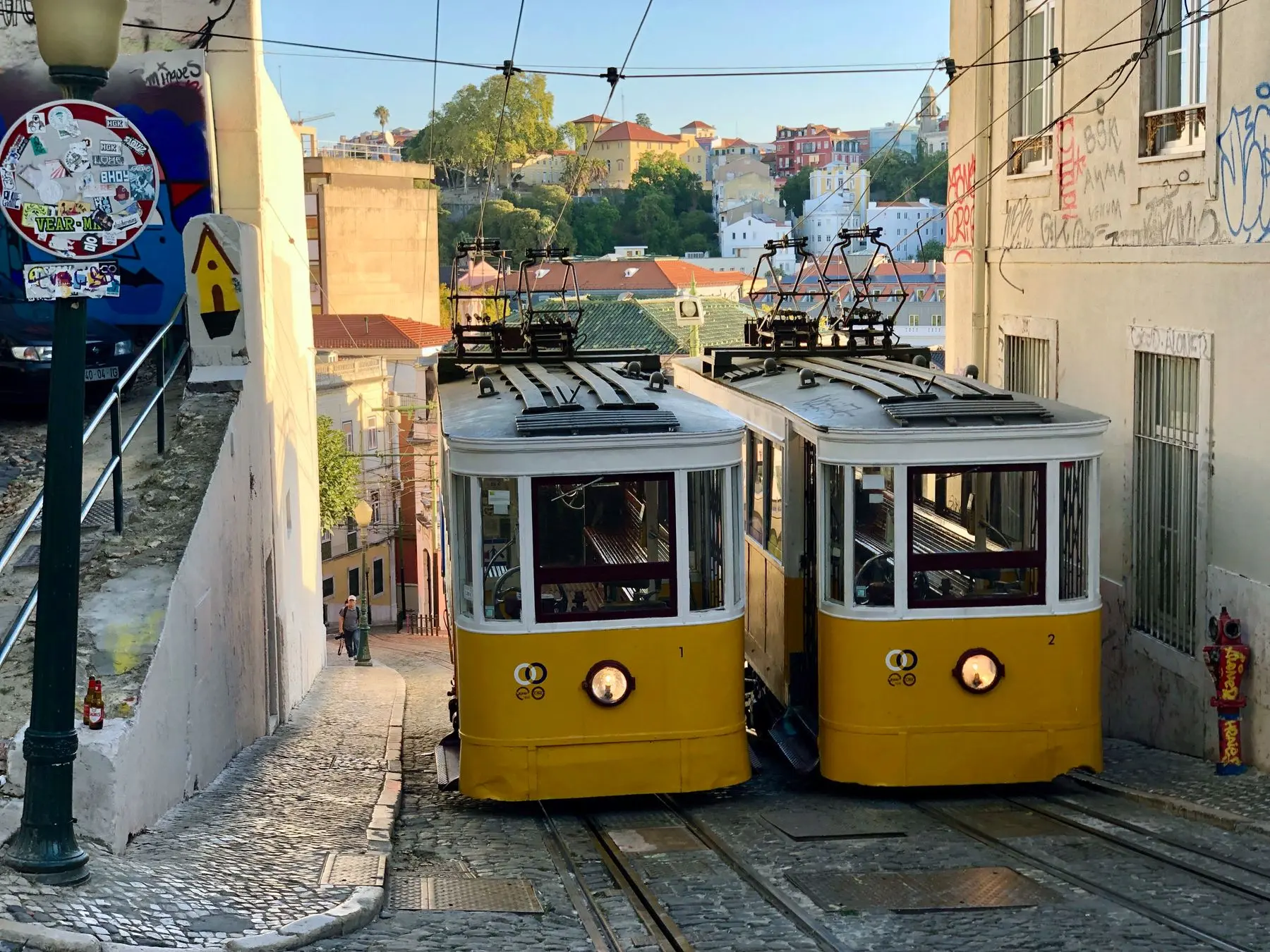 🇵🇹 Линию фуникулера «Глория» в Лиссабоне решили не восстанавливать после аварии в сен...