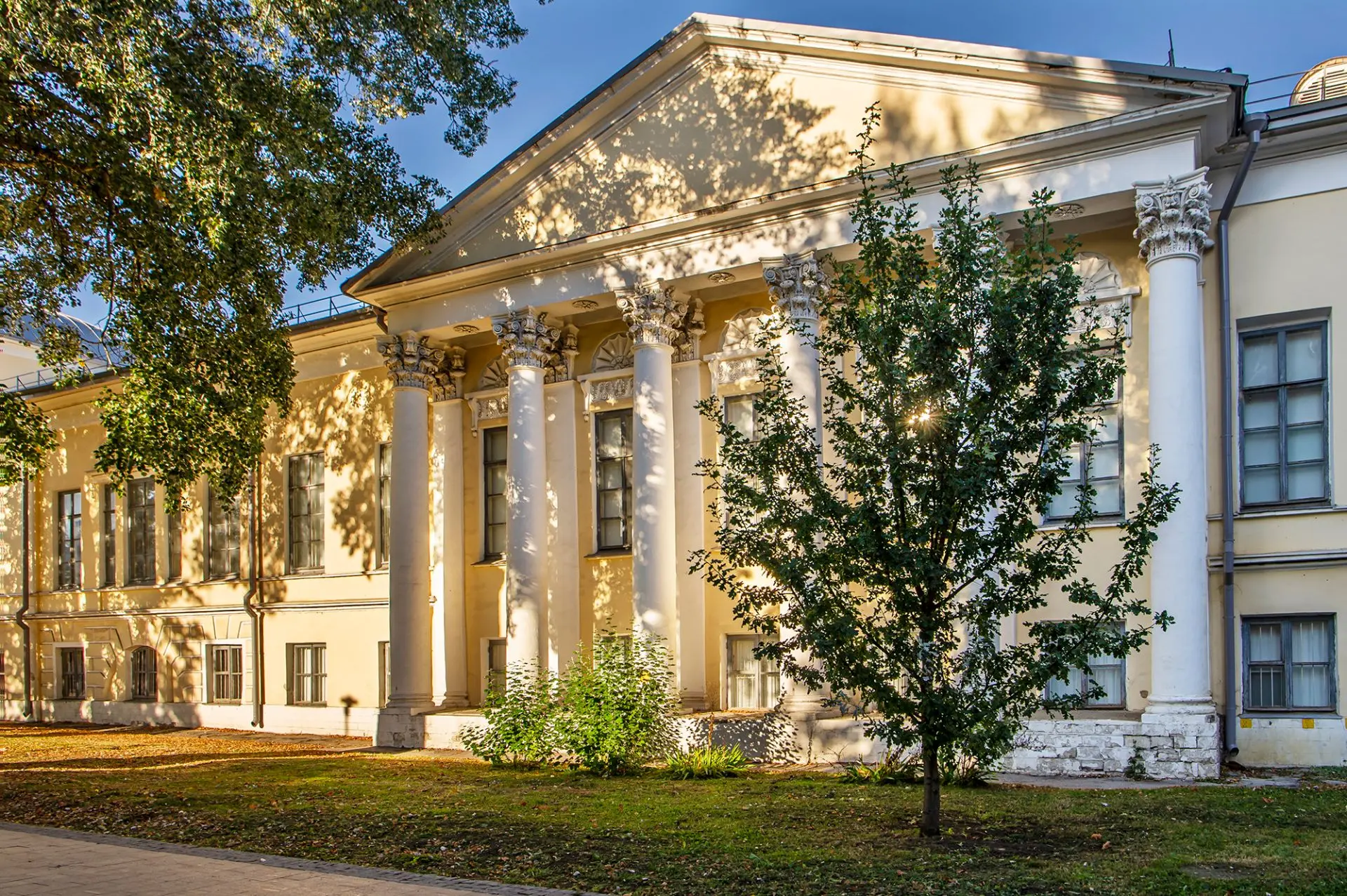 Ждём вас на насыщенную программу мероприятий в эти выходные! 🏛