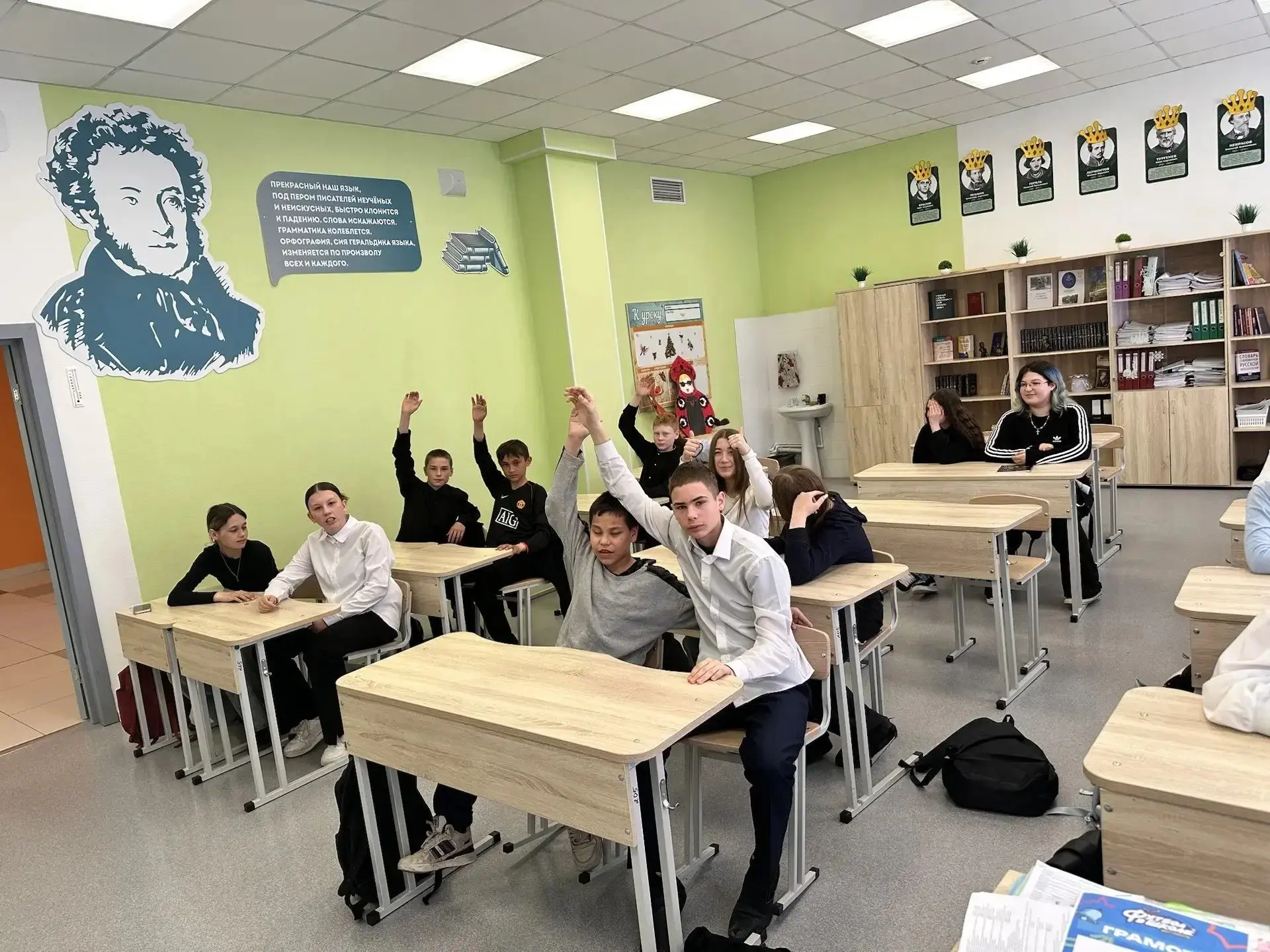 🏟️ Классный час в рамках проекта «Футбол в школе»! 📚