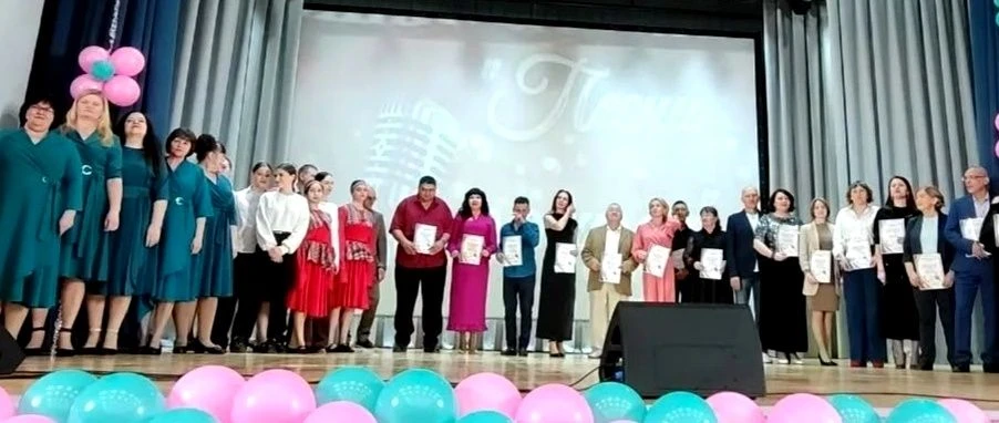 В МИНУВШЕЕ ВОСКРЕСЕНЬЕ В ТОГУЛЕ ПРОШЕЛ МЕЖРАЙОННЫЙ ФЕСТИВАЛЬ ИСПОЛНИТЕЛЕЙ В СТИЛЕ ШАНСОН «ПЕСНИ О ЖИ
