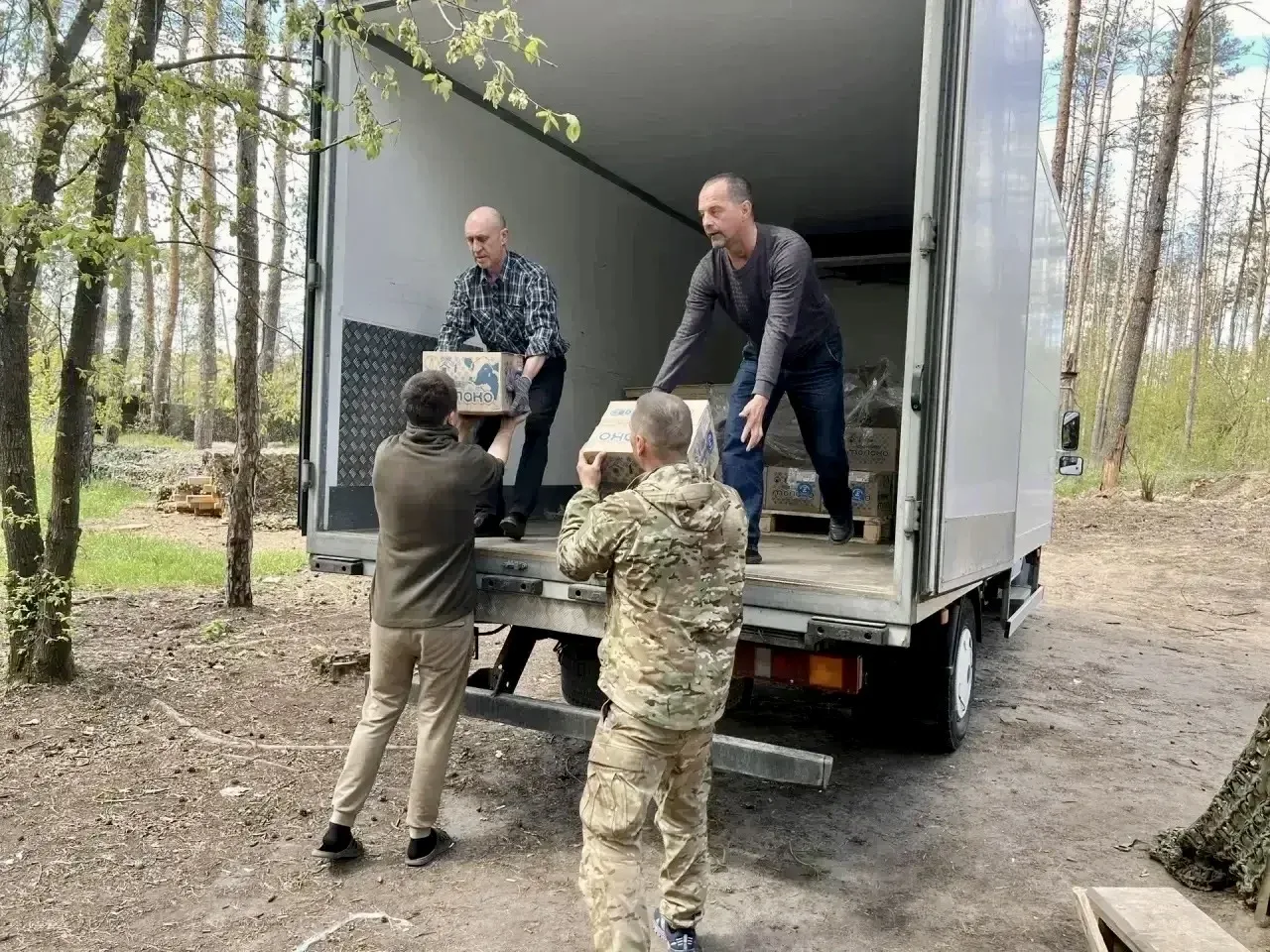 Можайский округ отправил бойцам на Луганское направление очередную партию гуманитарной помощи весом 