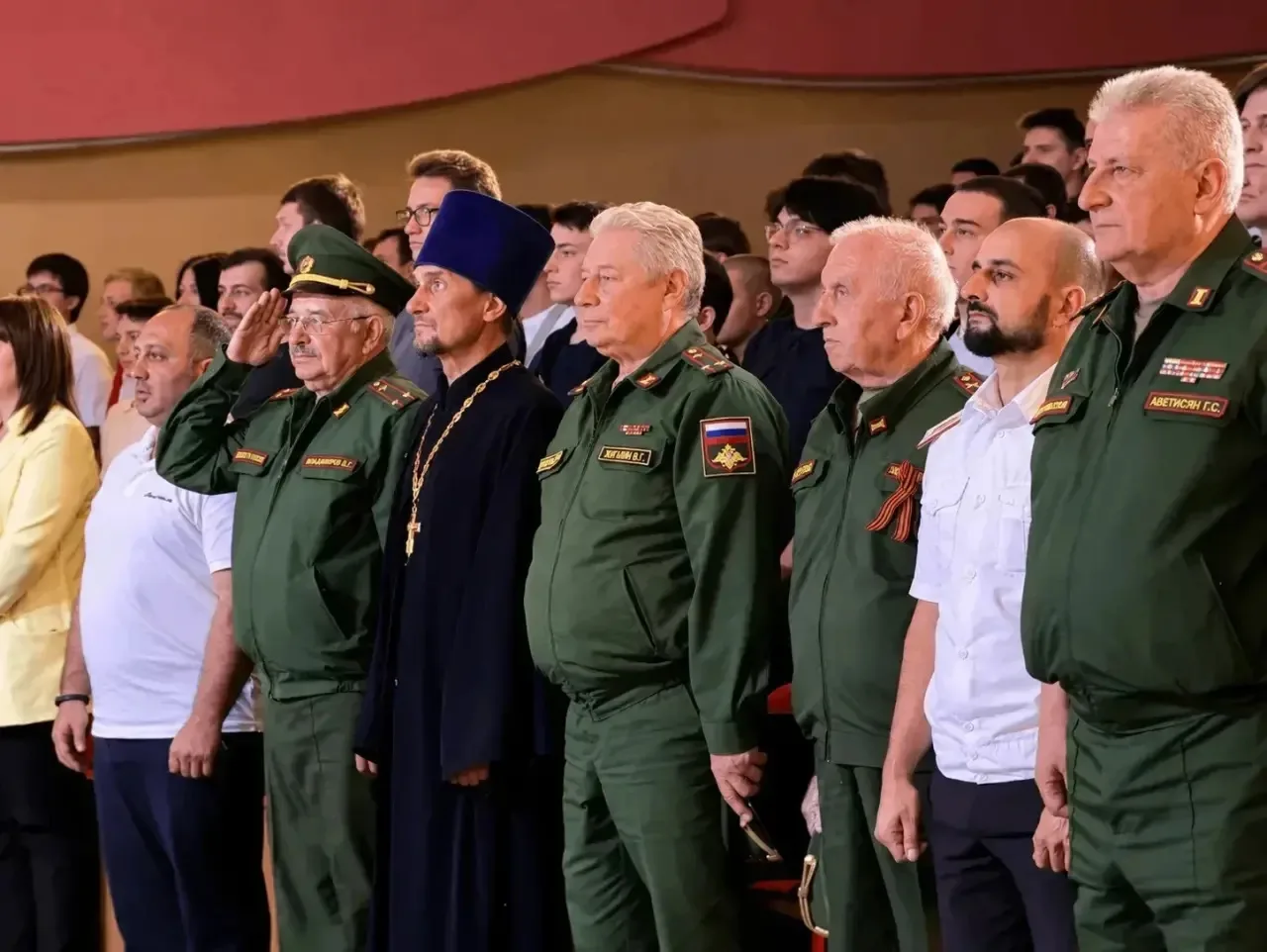 🎉 «День призывника» в Туапсе: тепло, поддержка и добрые напутствия!