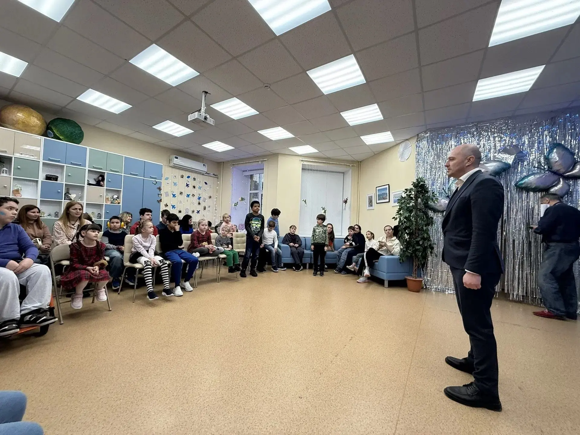 В честь одного из самых милых и важнейших праздников — Дня защиты детей — генеральный д...