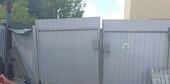 Испуганный лось устроил погром на участке в Иванове и прыгнул через забор

😱 На улице Минской в Ива
