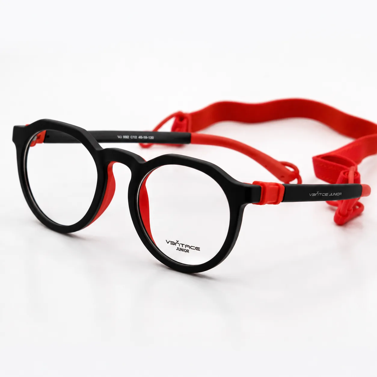 👓 Продолжаем делиться новинками для наших маленьких клиентов!