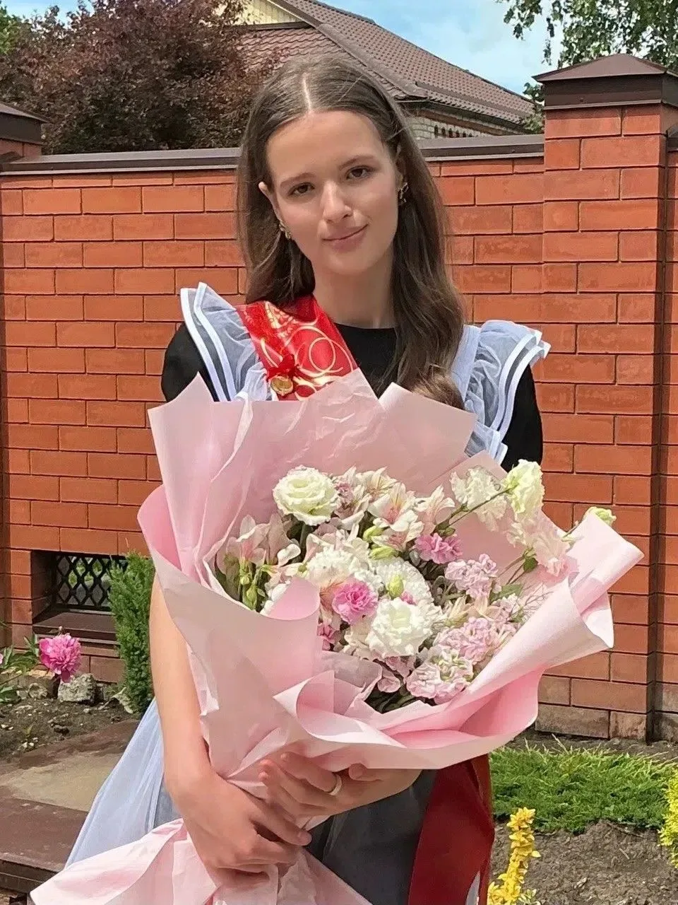 На все 400!

Это настоящий триумф выпускников и педагога лицея.

Четыре лицеиста – Полина Кирий, Сер
