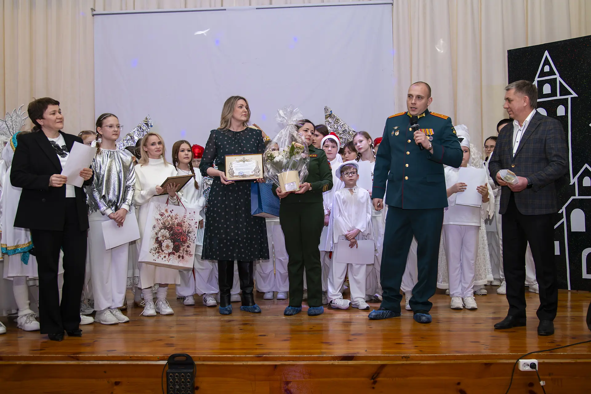 #85школа_события #85школа_школьныйтеатр 23 января был дан старт месячнику патриотического воспитания