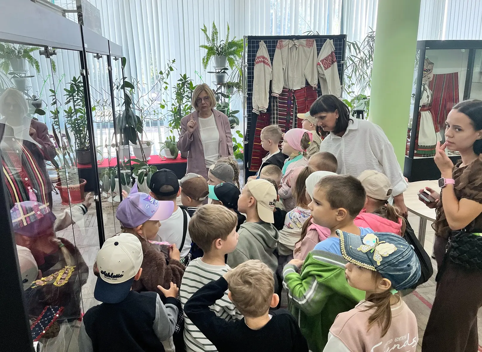 🙂Для юных гостей из детского сада «Колокольчик» визит в краеведческий музей стал самым...
