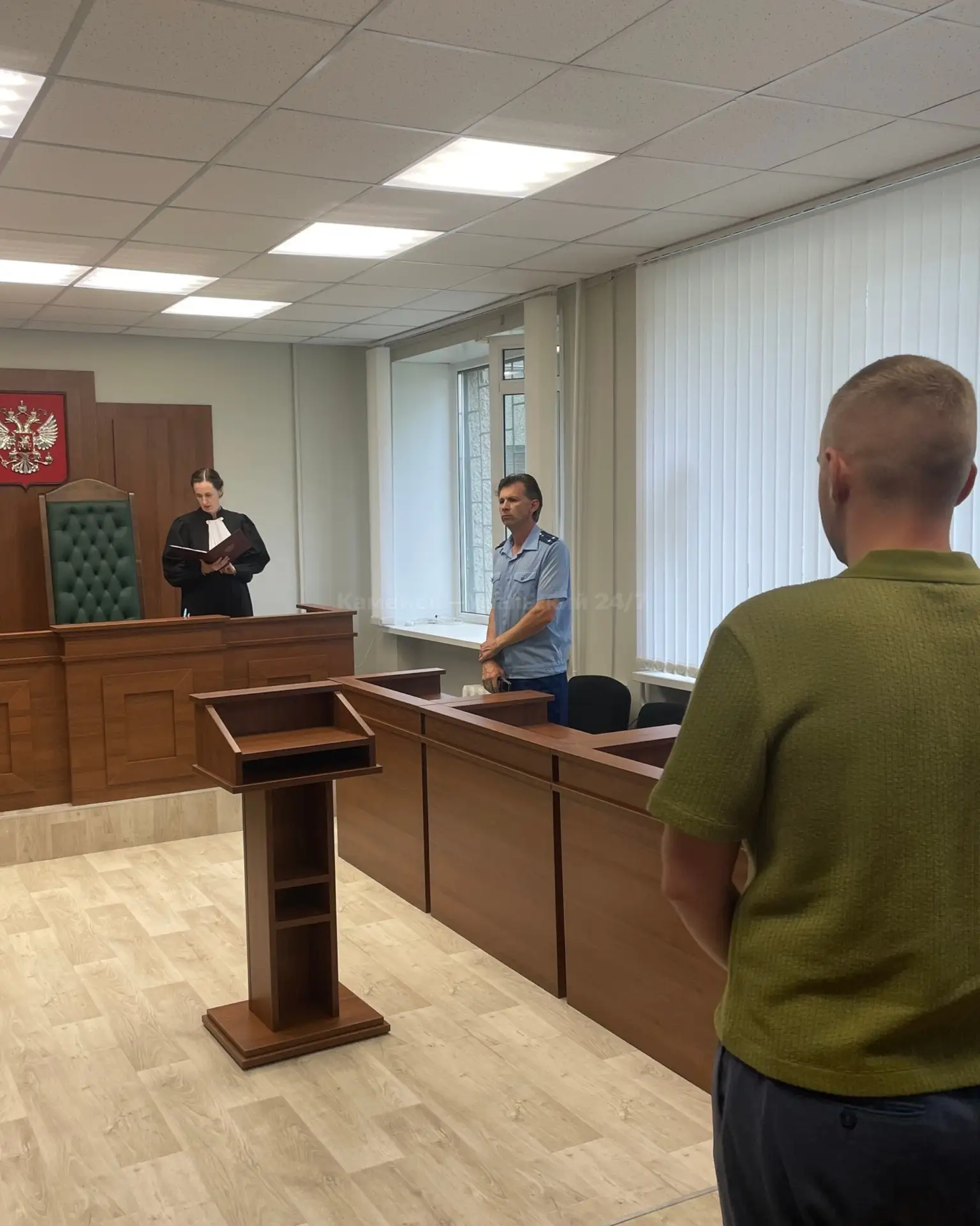 🚨 Драка в «Седьмом небе» закончилась двойным переломом челюсти

Синарский районный суд вынес пригов