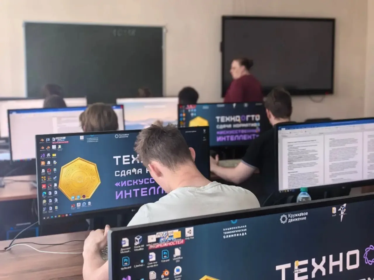 🧑‍💻 Юный житель Тынды Матвей Гуриценко первым в Приамурье сдал нормативы ТехноГТО на золотой значо