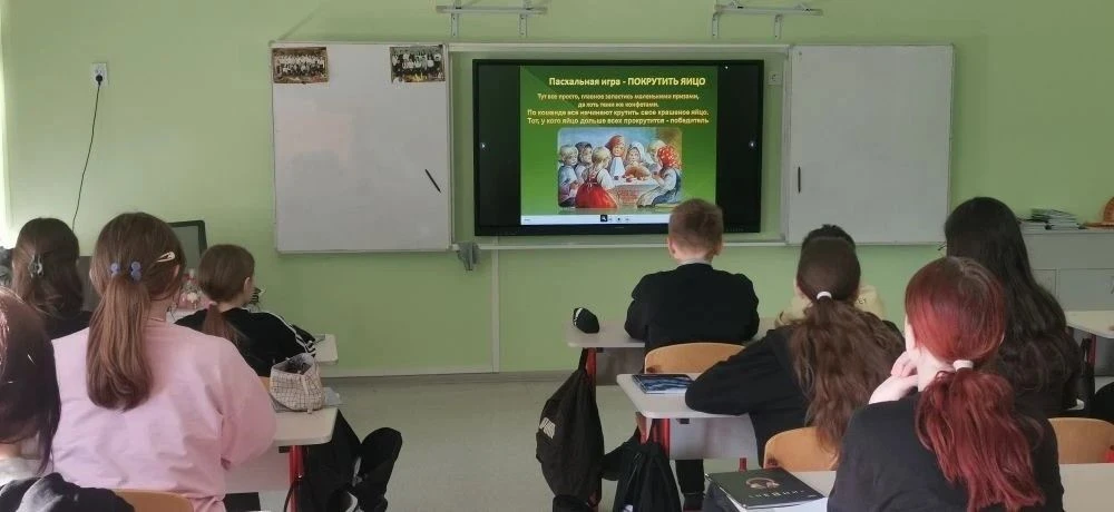 На протяжении многих лет наша школа тесно сотрудничает с Русской Ассоциацией Чтения. В этом году  в 