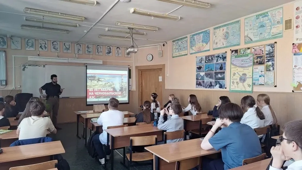 🔔 В нашей гимназии прошли тематические уроки, посвящённые трагедии на Чернобыльской АЭС.  На классны