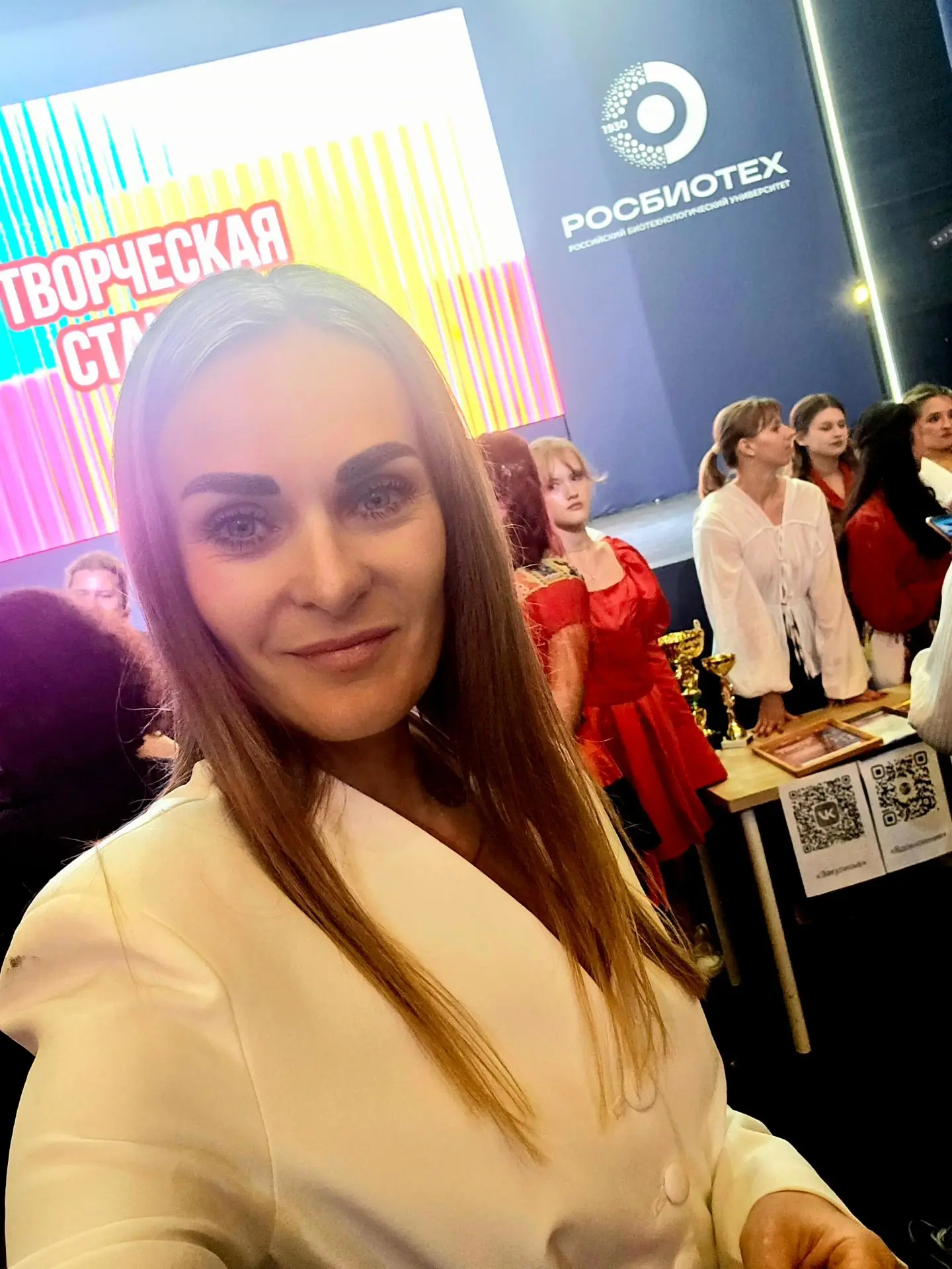 Представила нашу литературную творческую лабораторию ЛитЛАБ на Творческой станции Фести...