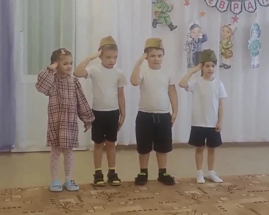 ✨В нашем детском саду прошёл музыкально - спортивный праздник «Мы растём достойной смен...