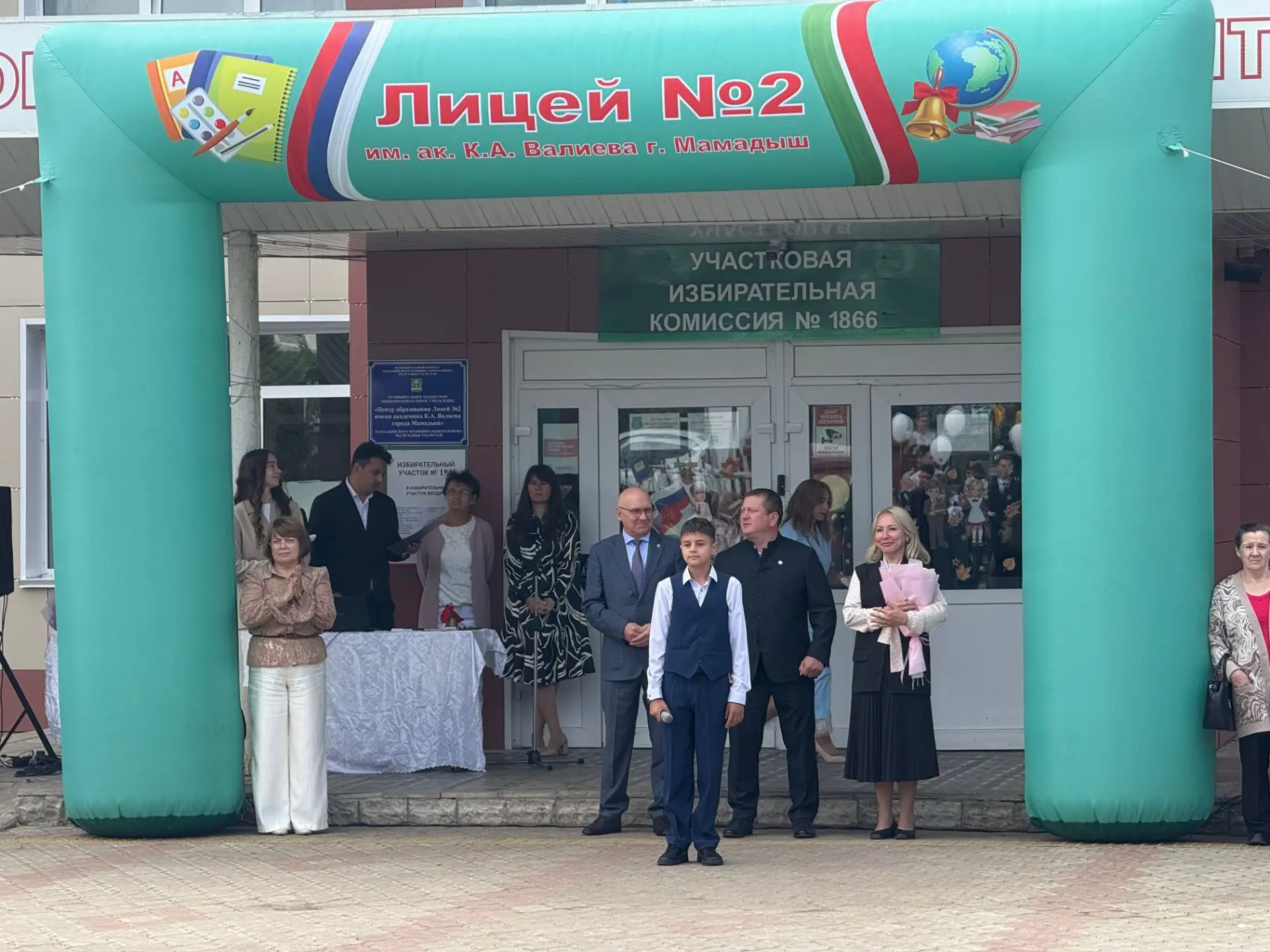 🎒 Сегодня Председатель Госкомитета РТ по биоресурсам Федор Батков посетил с рабочим ви...