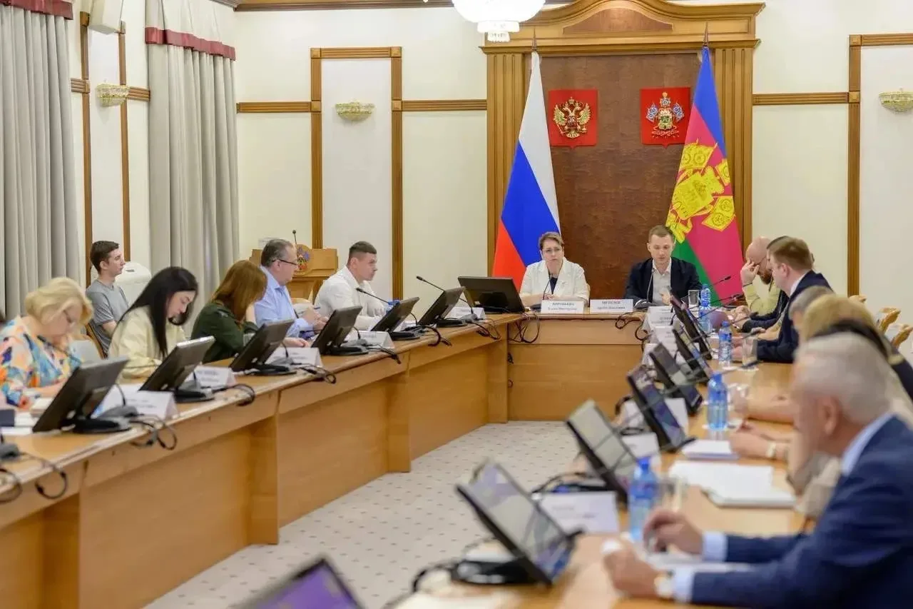Программу «Обучение служением» и систему наставничества для подростков будем развивать ...