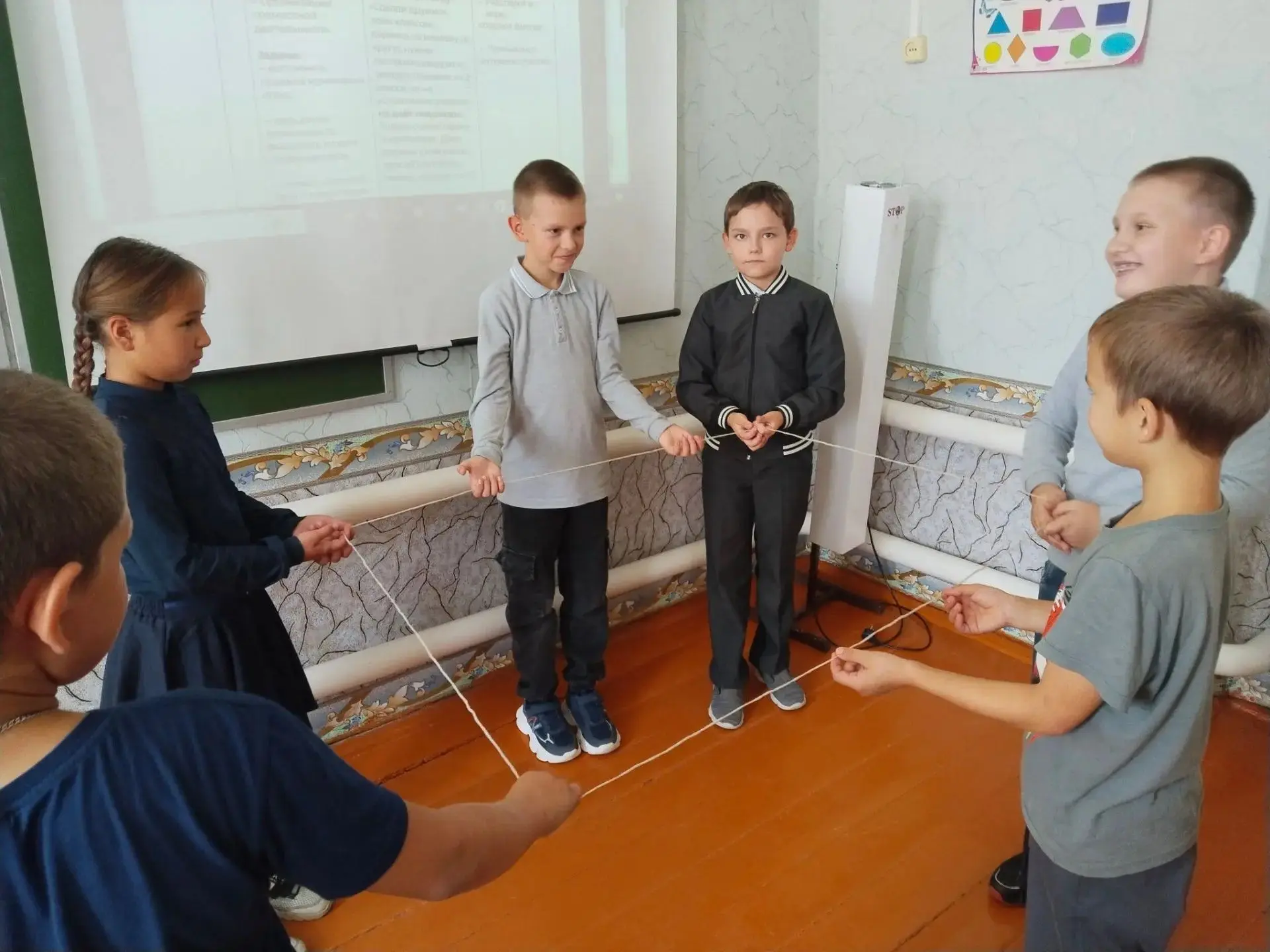 Сентябрь - это не только первый звонок, но и начало большой школьной жизни, полной откр...