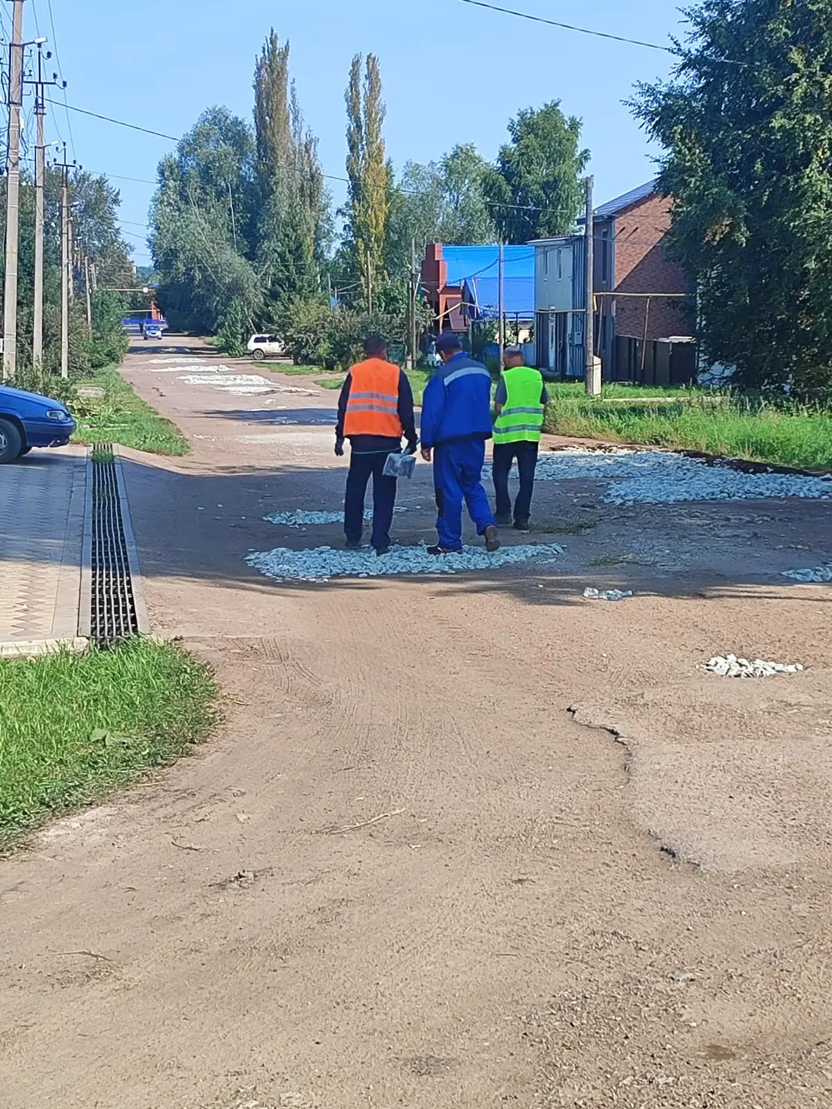 💪Биряне своими силами провели ямочный ремонт✅