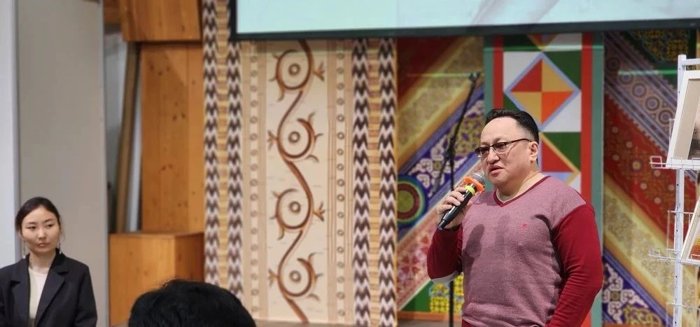 В Доме дружбы народов представили книгу о династии Елиферия Рыбкина

6 июня в Доме дружбы народов им