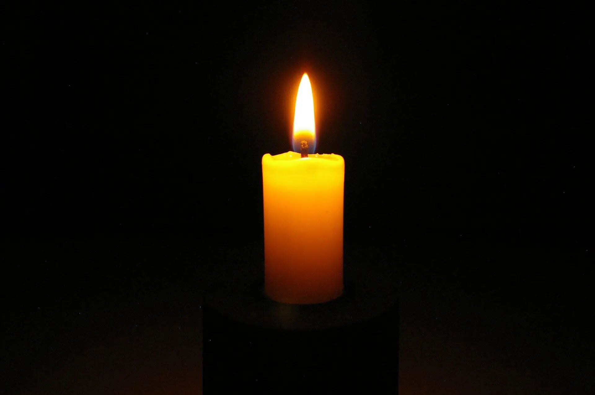 🕯️ 10:00. Минута молчания в память о жертвах трагедии, унесшей жизни 14 человек