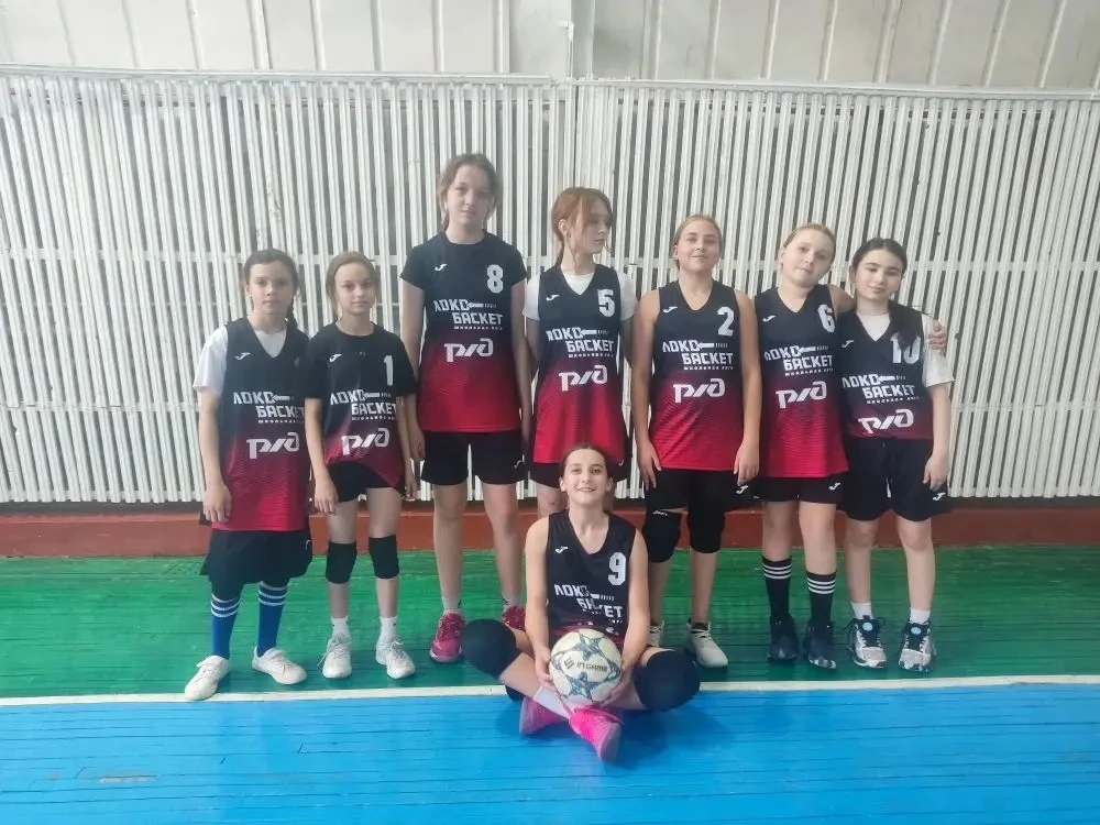 ⚽ Наши девчонки — в числе лучших на Кубани!  Сегодня команда девочек 5-х классов МБОУ СОШ 20 достойн