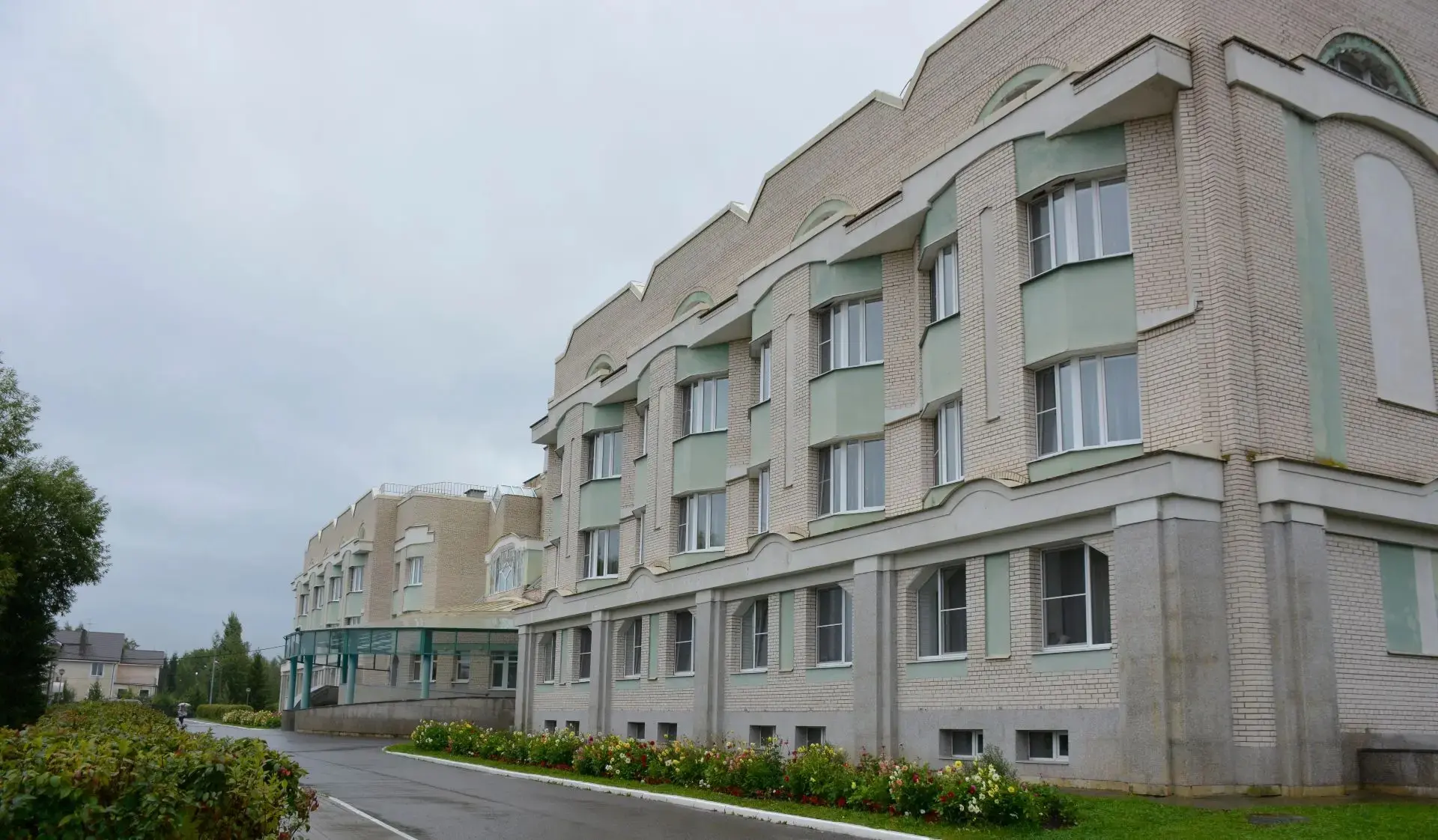 Контрольно-счетная палата СПб продолжает контрольное мероприятие в отношении пяти учреж...