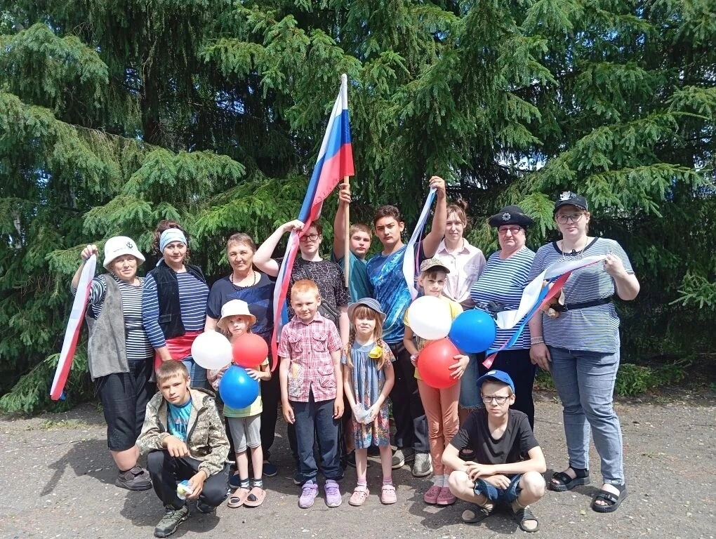 🇷🇺🇷🇺 В преддверии празднования Дня России  в Таскатлинской ОШ прошёл квест "В поисках флага".  ⚓