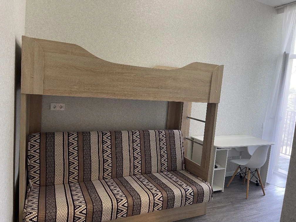 #ЯЛТА   🌟 Лучшее место в центре Ялты — Спартак!  🏡 Уютная 2-комнатная квартира 54 м² + уютный балкон