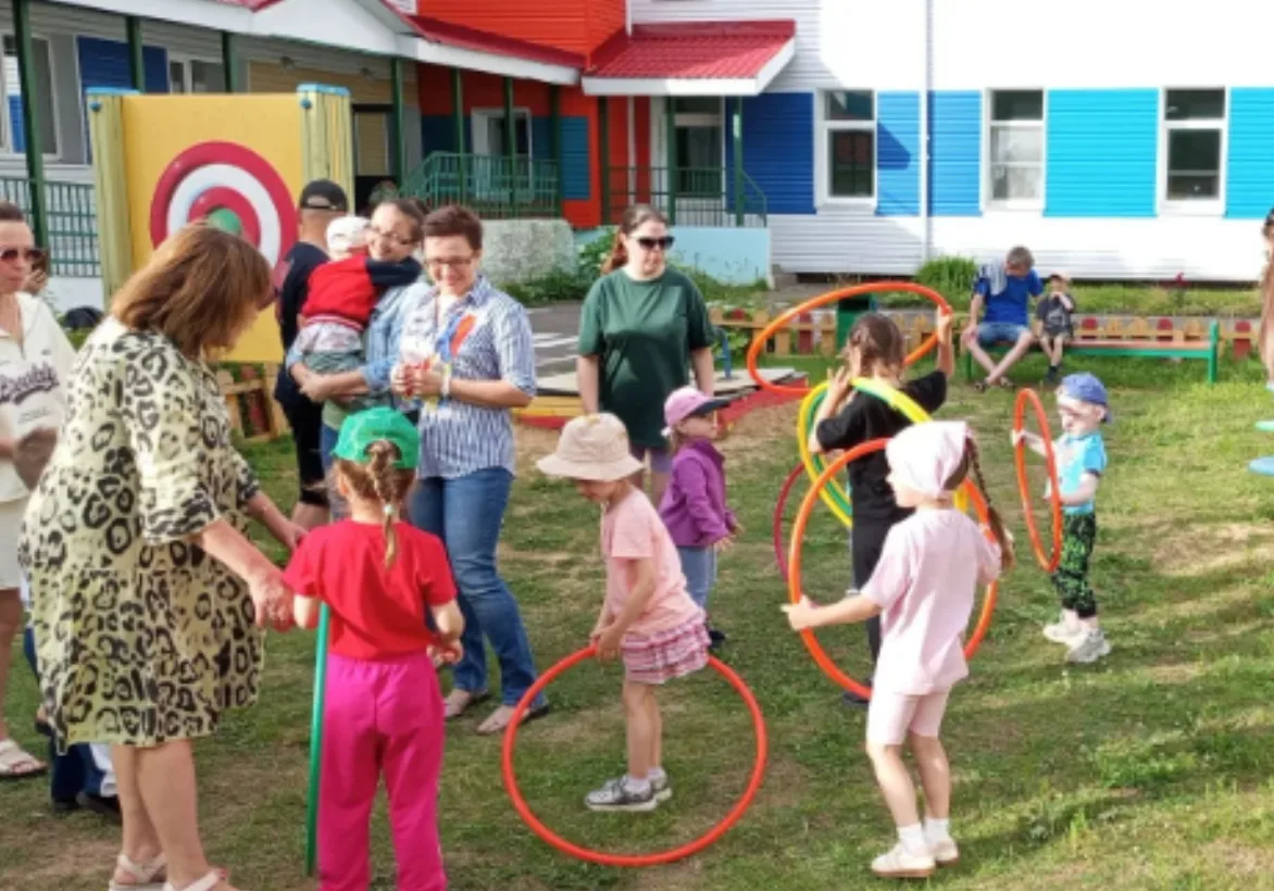 🎉 Волшебный день в группе «Лучики»! 🎉

В нашей ясельной группе прошло яркое развлечение — и дети, 