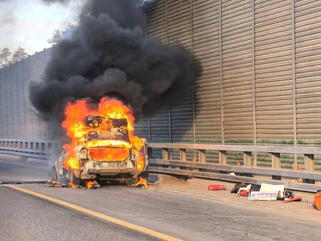 🚒 Автомобиль загорелся на 39-ом км Минского шоссе