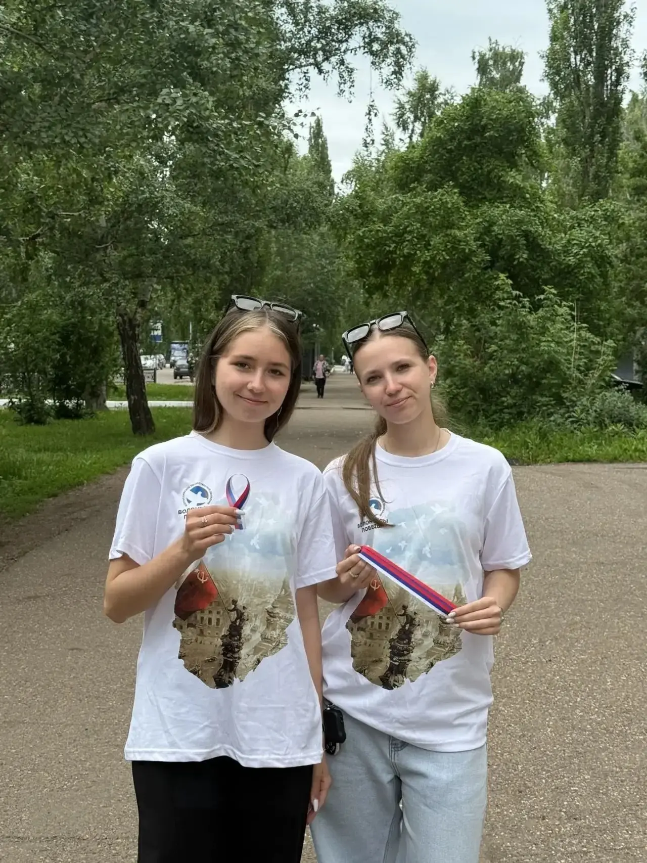 🇷🇺 Цвета, которые объединяют миллионы!

В День России студенты БИТУ в составе волонтёрского отряда