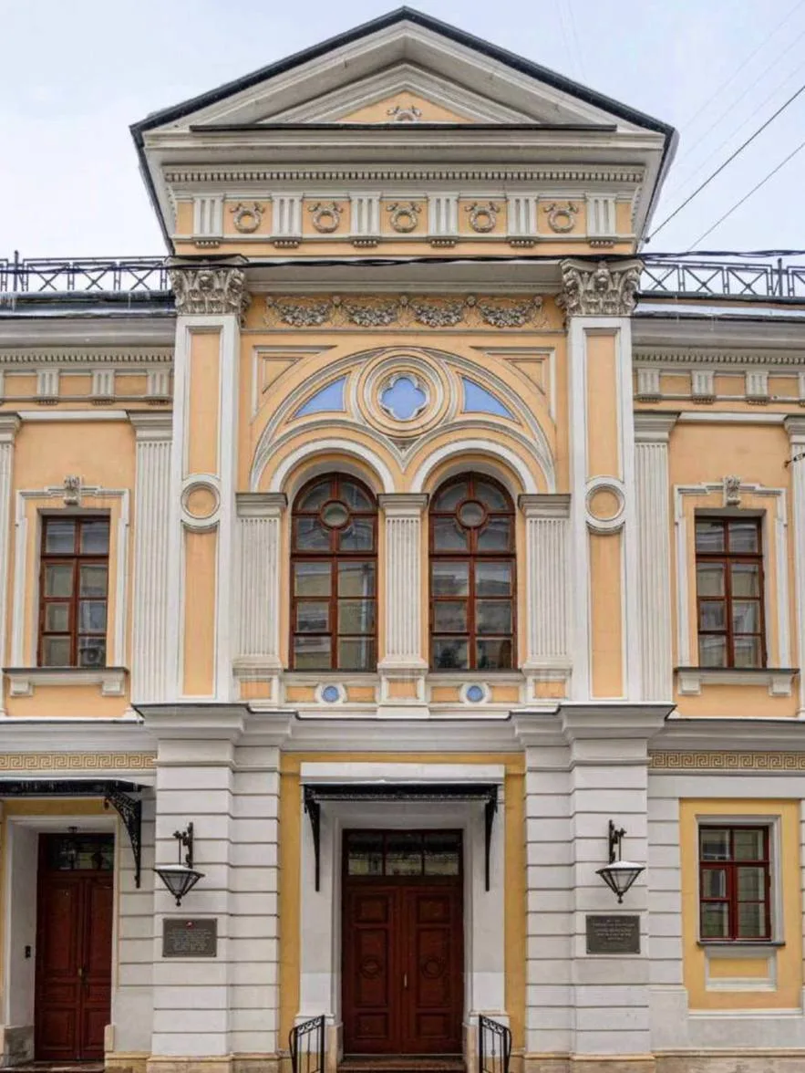 Слушаем орган в старинной церкви бесплатно