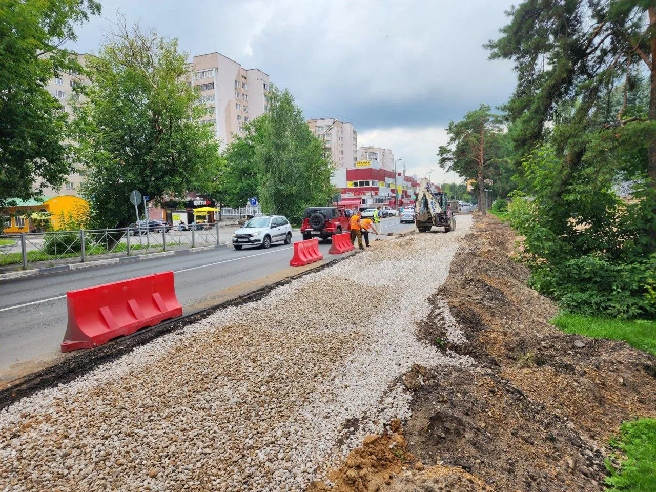 В Королёве начали комплексную модернизацию улицы М.К.Тихонравова 
 
В настоящее время в микрорайоне 