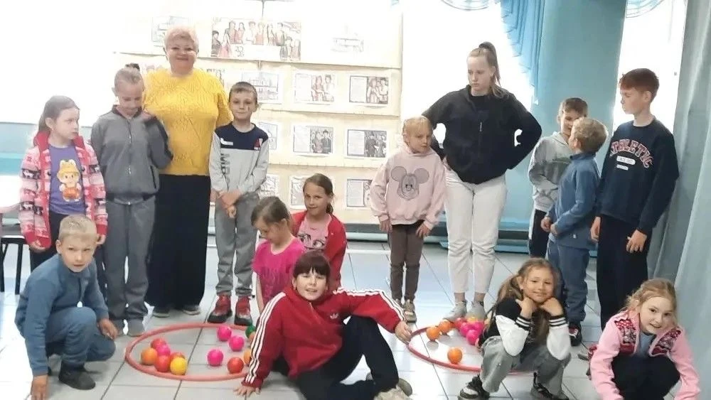 Педагоги дополнительного образования МБОУ ДО "ДТ" провели серию мероприятий, посвящённы...
