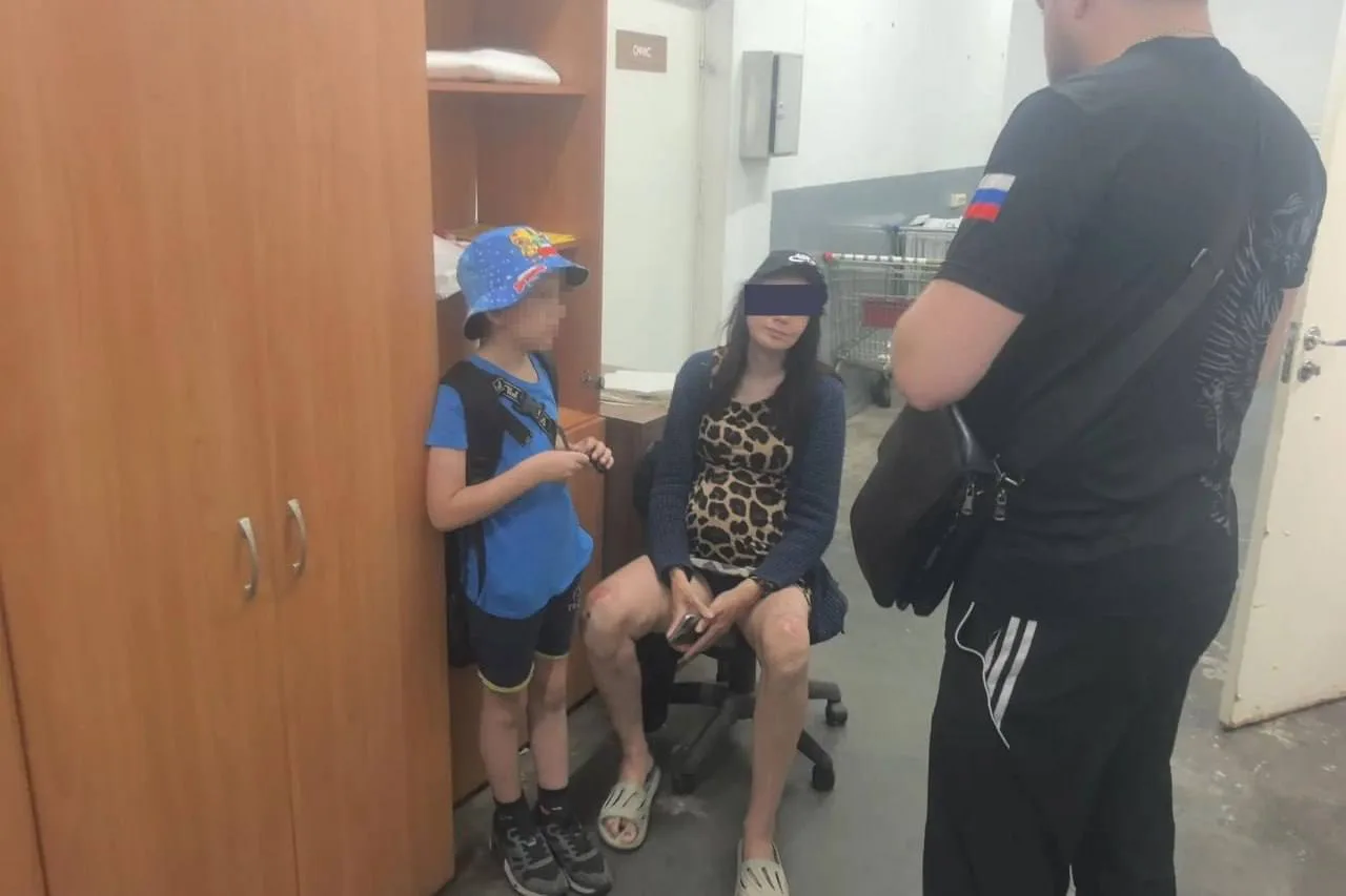 👮‍♂️ В Заельцовском районе бойцы ГБР задержали женщину, которая использовала собственного ребёнка д