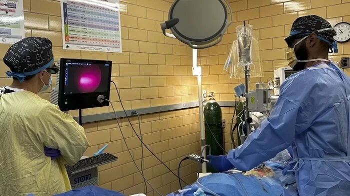 🔬 Фотодинамическую терапию с метиленовым синим испытали при перитоните после перфораци...