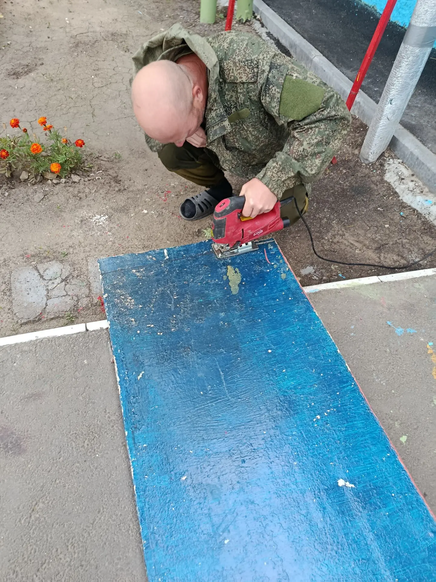 🌈 В нашем детском саду мы не сидим на месте, даже в выходные!😍 Заменили шланги крана, отрегулирова