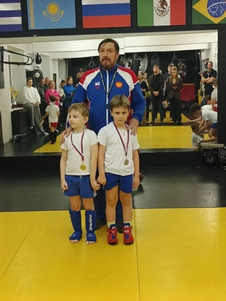 Новости спорта 💪  🤝 Друзья в саду — соперники на ковре 🥋!  🙋🏼🙋🏻  Артём и Лев, воспитанники 5 группы 