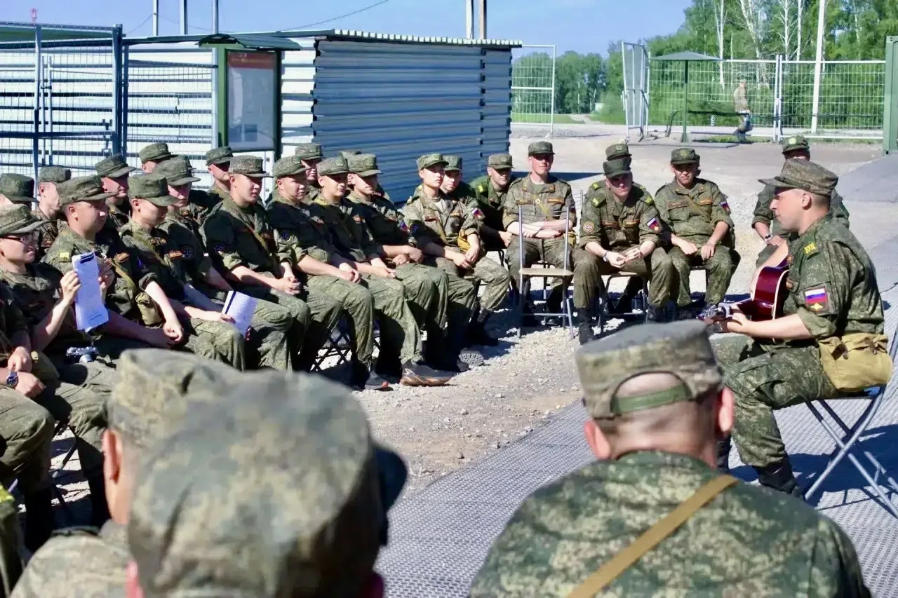 О том, как наши курсанты проходят военные учебные сборы  в городе Новосибирск на базе п...