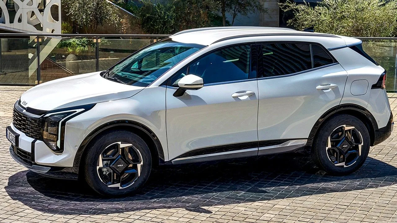 🚗🔥 В Казахстане новый Kia Sportage стоит 2 млн рублей. И это звучит как издёвка над российским рынко