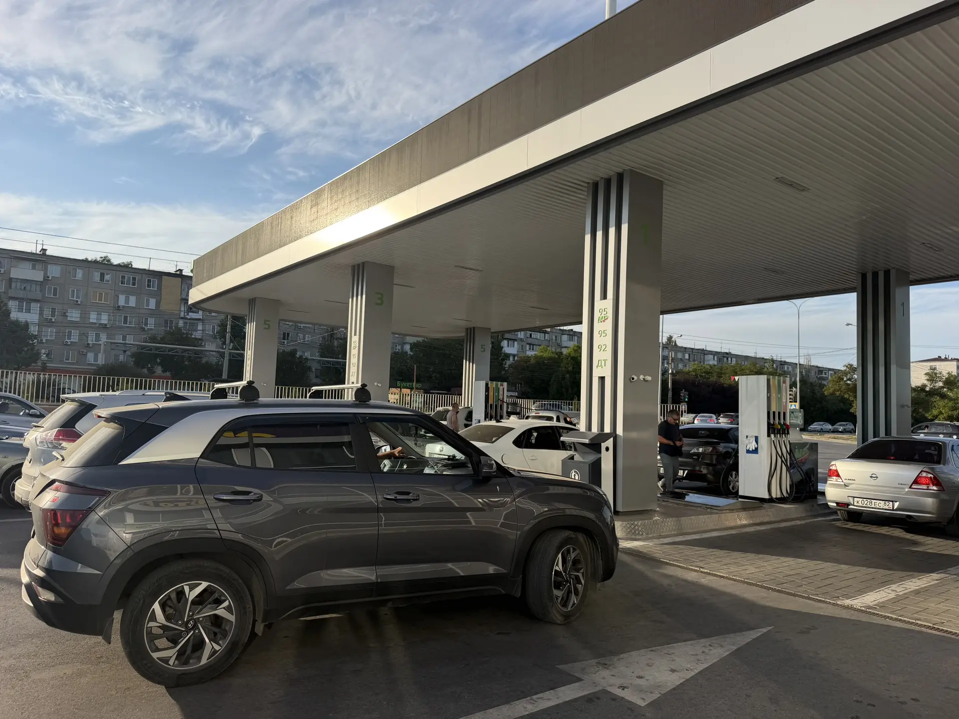 ⛽️ТЭС отпускает 3000 литров. Очередь можно уже не занимать