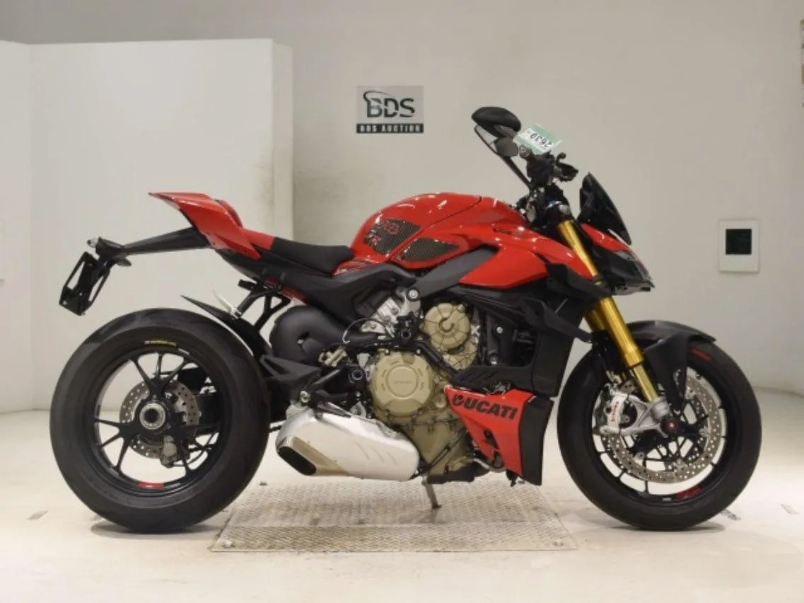 Купили DUCATI STREET FIGHTER V4S 2024 года для Юрия из Томска ✅

Мотоцикл со следующими характеристи