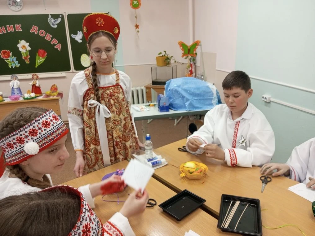 Каникулы, полные света и радости! В нашей школе снова царит атмосфера настоящего праздника — «Фестив