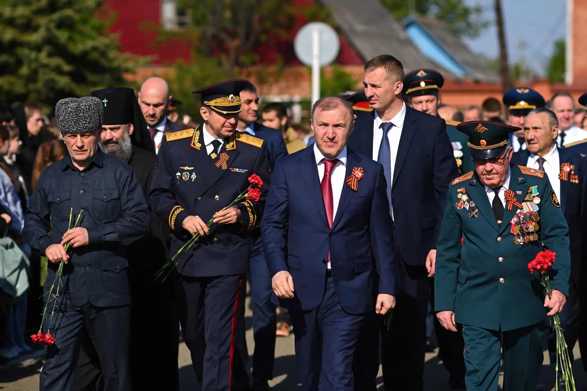 🎖️Учащиеся нашей школы приняли участие в торжественном мероприятии, посвящённом Дню Победы, которое 