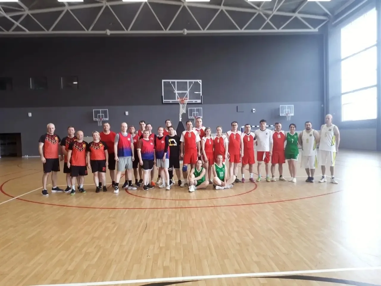 🏀 Наши на пьедестале! «Бронза» у Бутурлиновского района!  На региональном этапе I Спартакиады госуда