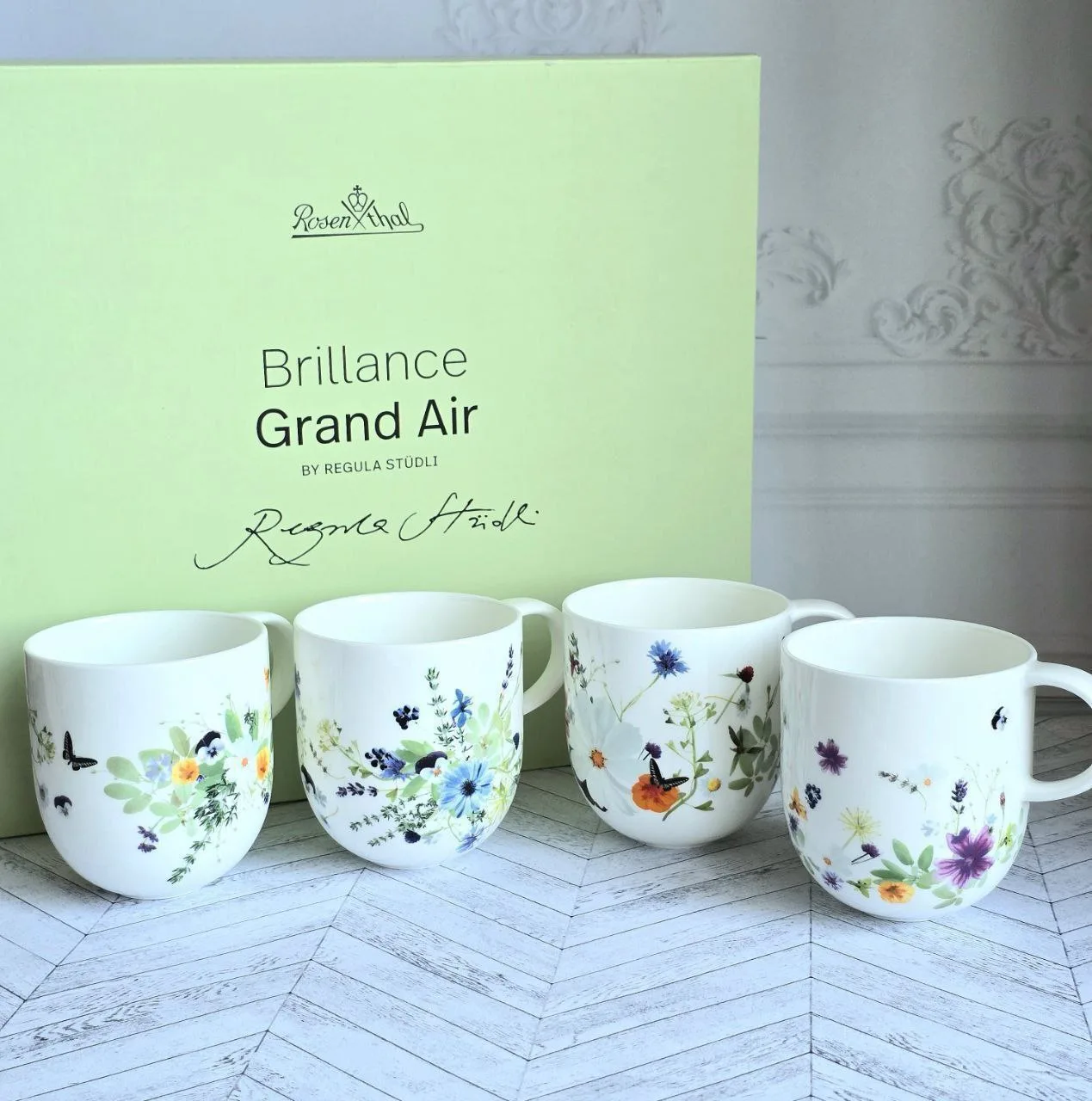 В наличии наборы кружек Rosenthal Brillance Grand Air. В набор входят 4 кружки объёмом ...
