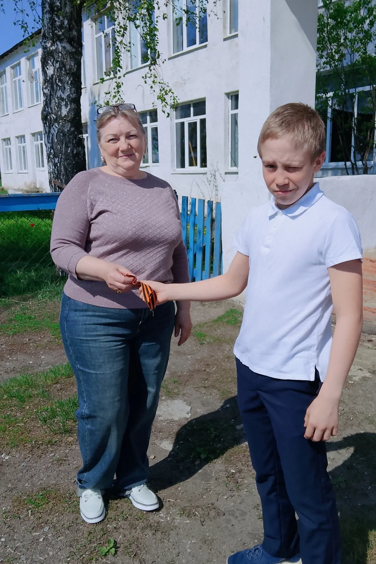 В преддверии великого праздника — Дня Победы — в нашей школе прошла патриотическая акция «Георгиевск