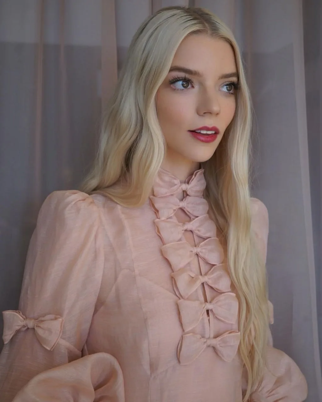 Шикарная Аня Тейлор Джой😍