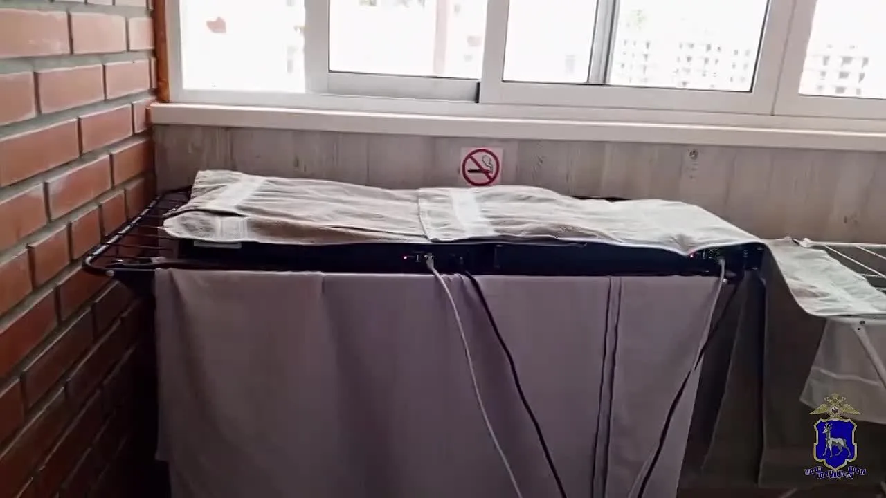 🚨 В Самарской области полицейские пресекли работу нелегального узла связи